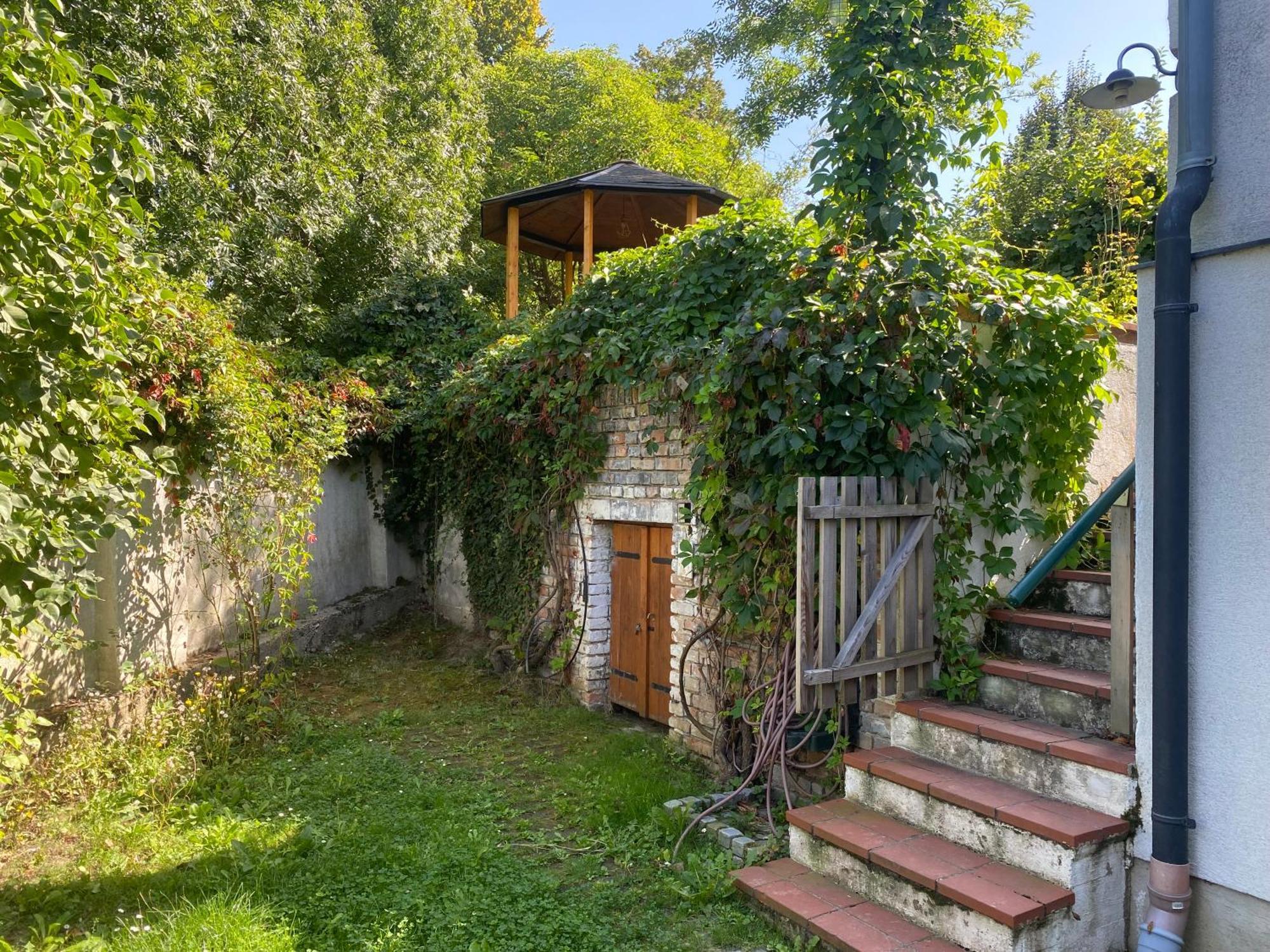 Landhaus Nitsch Appartement - Gaestehaus Nitsch Appartement Prinzendorf an Der Zaya Bagian luar foto